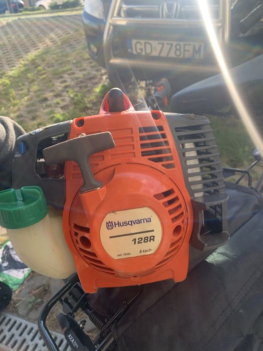 Kosa spalinowa Husqvarna 128r - szczerze poszanowana