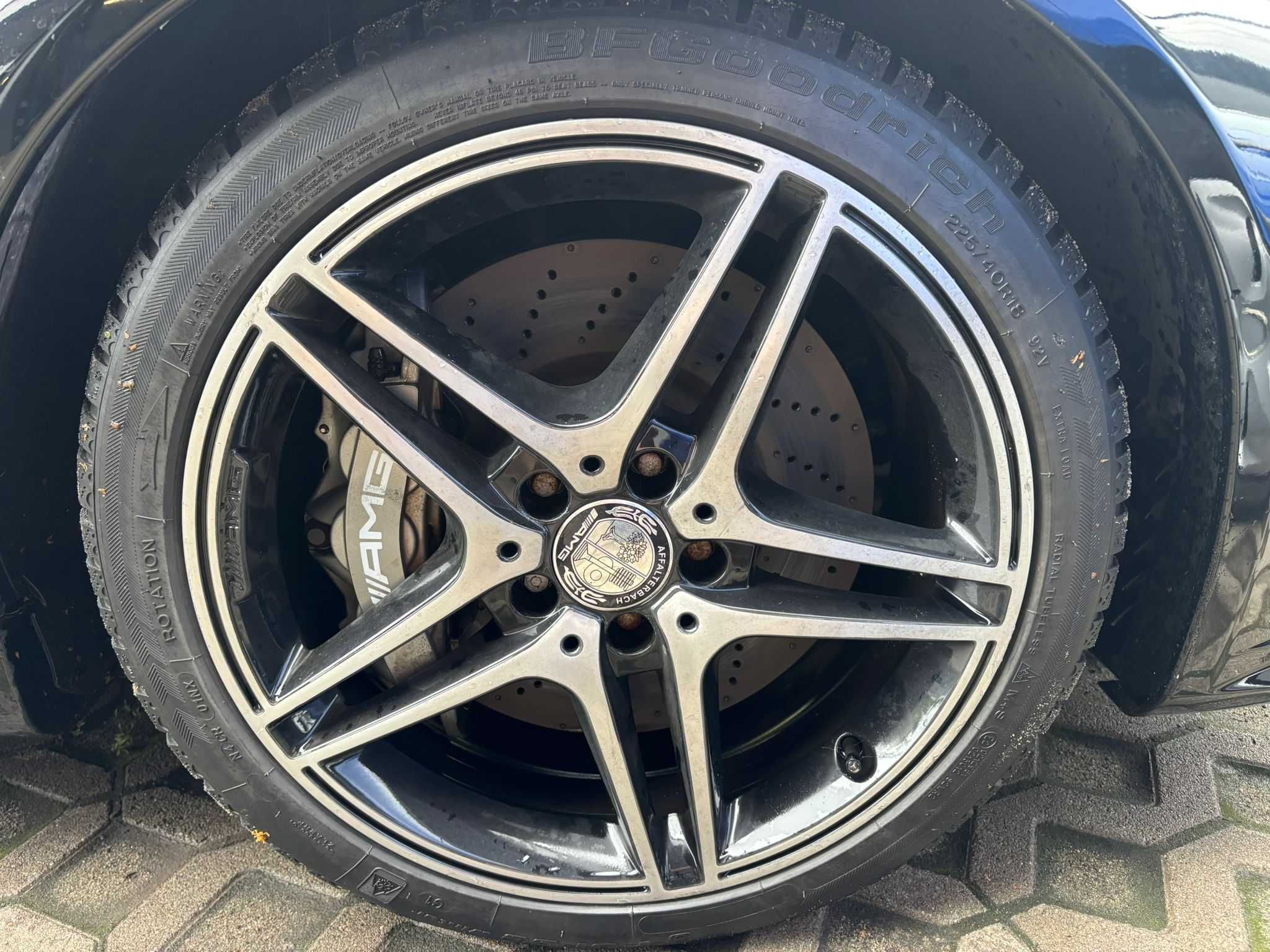 Mercedes-Benz C63 AMG COUPE w204 - w oryginale warto!