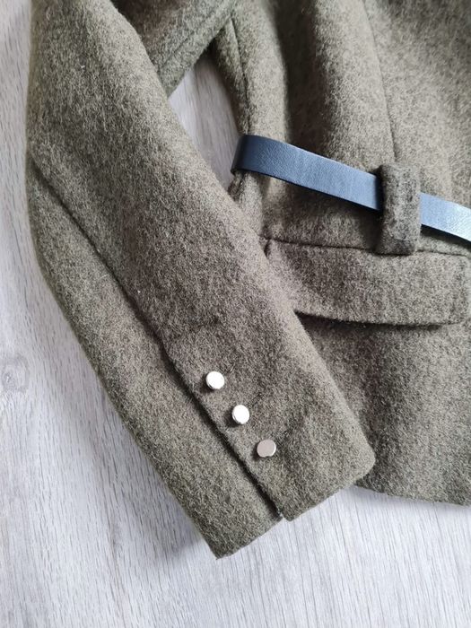 Marynarka w kolorze khaki