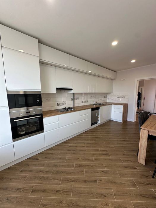 Оренда 3 км квартири в ЖК закритого типу