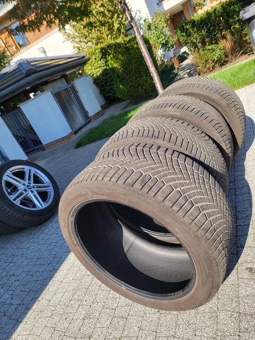Yokohama 325/35R22 opony zimowe