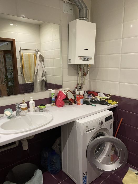 Продам 3 кв (сталінку)з ремонтом на Павловому полі.