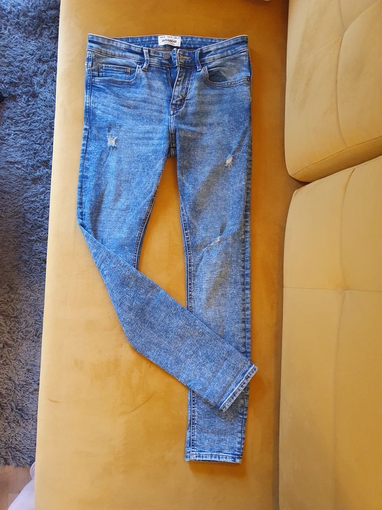 Męskie jeansy skinny fit rurki Pull&Bear