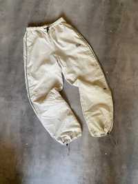 Спортивні штани нейлонові на утяжках nike vintage  розмір s m