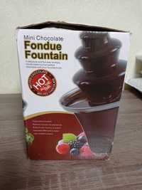 Шоколадный фонтан мини Фондю Mini Chocolate Fondue Fountain