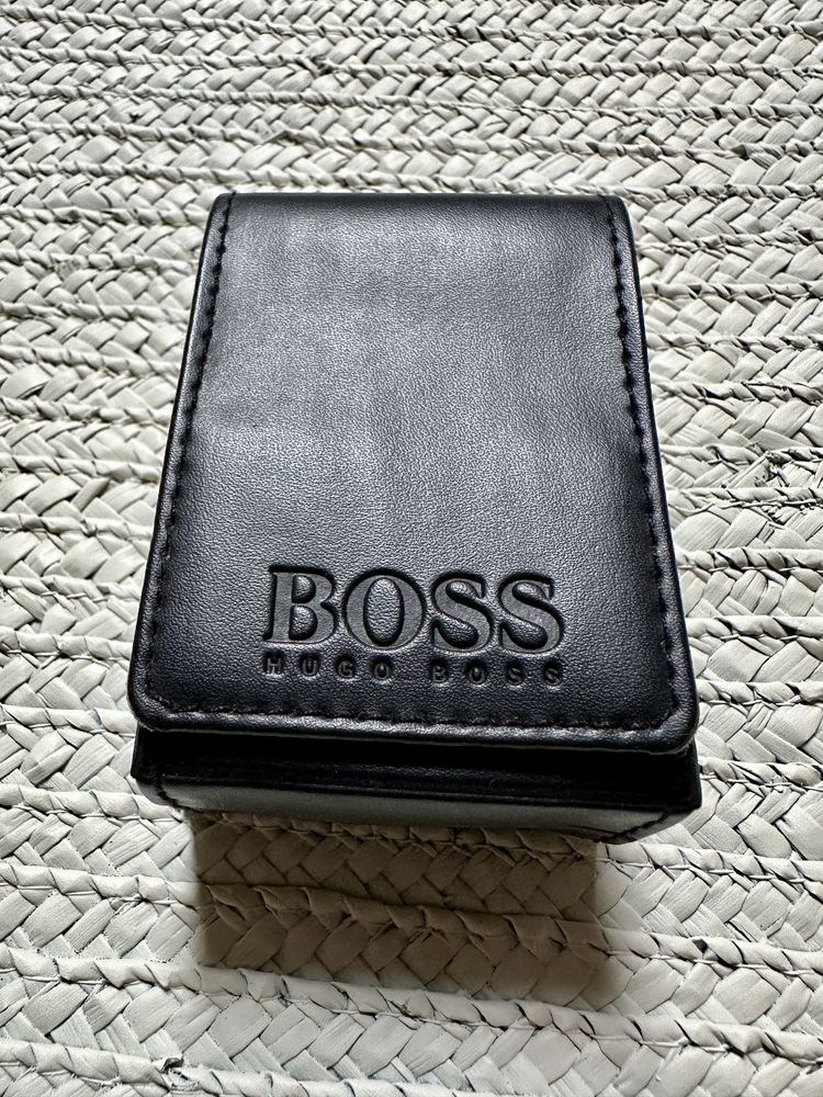 Caixa de óculos “Hugo Boss”