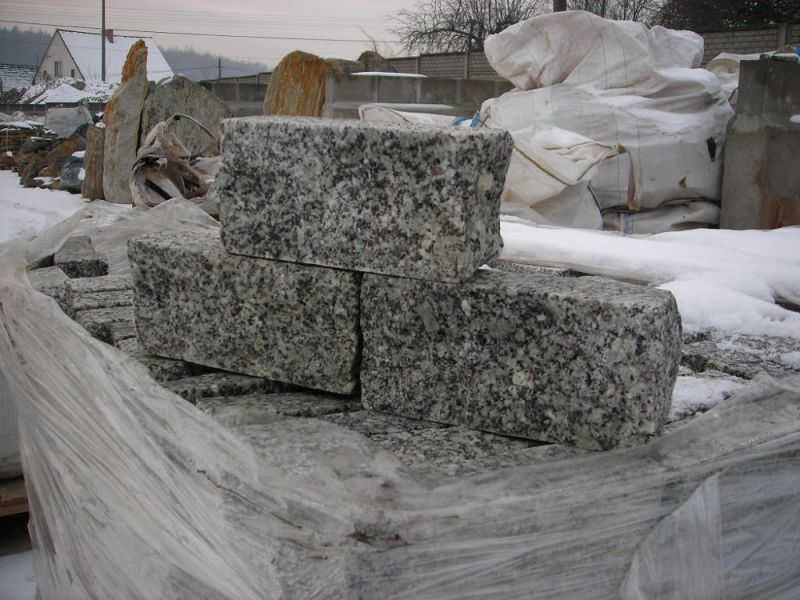 Granit murkowy szary (cięto-łupany) łupek granitowy kostka granitowa