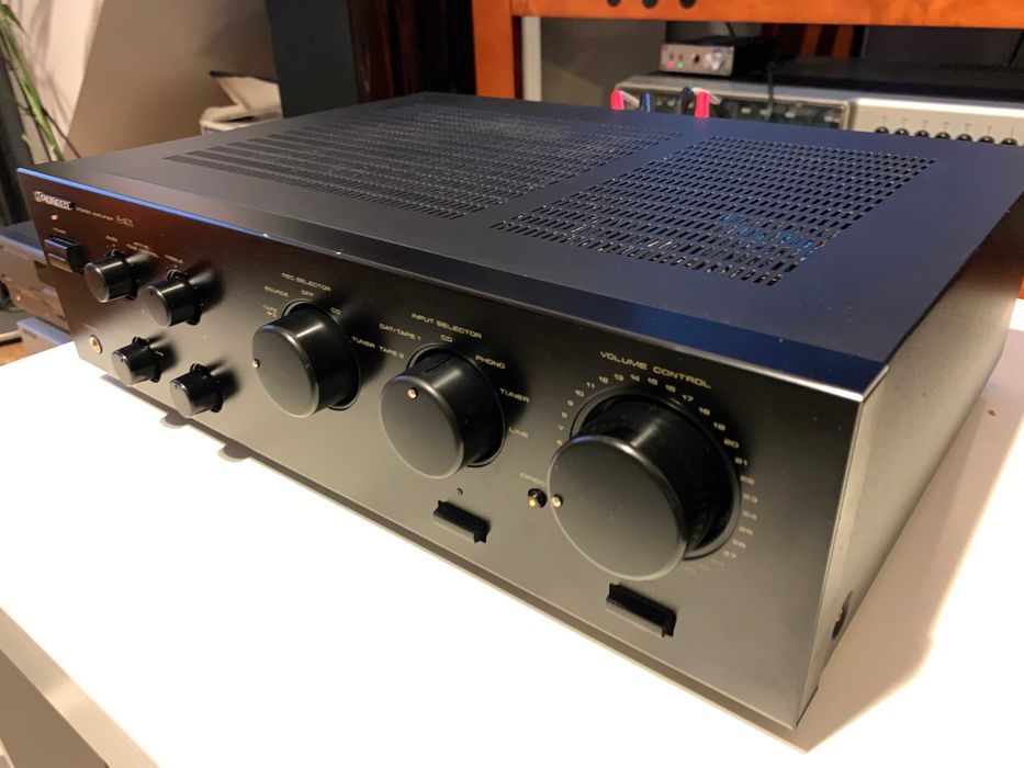 Wzmacniacz Pioneer A-401 po serwisie, stan BDB.