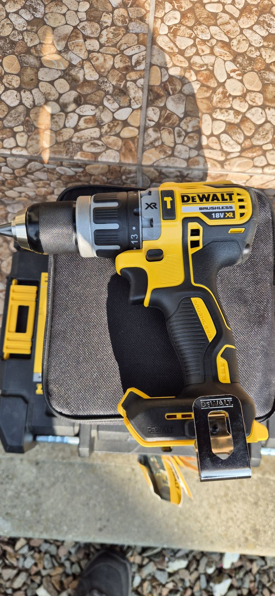 Dewalt  18V Elektronarzedzia