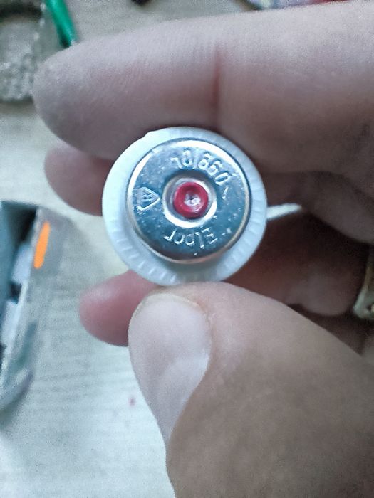 Wkładka topikowa ceramiczna bezpiecznik 10 a