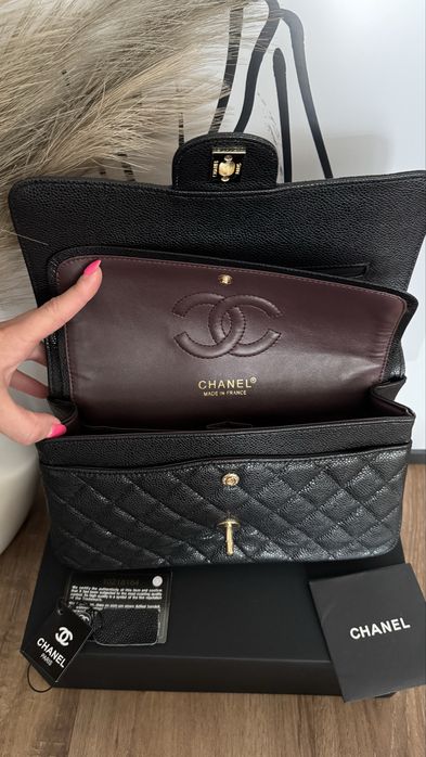Chanel - nowa, czarna, klasyczna torebka na ramię z metką i pudełkiem