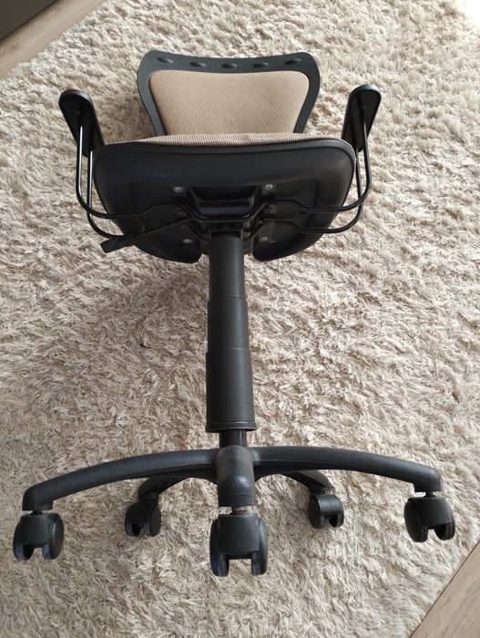 Sprzedam krzesło obrotowe