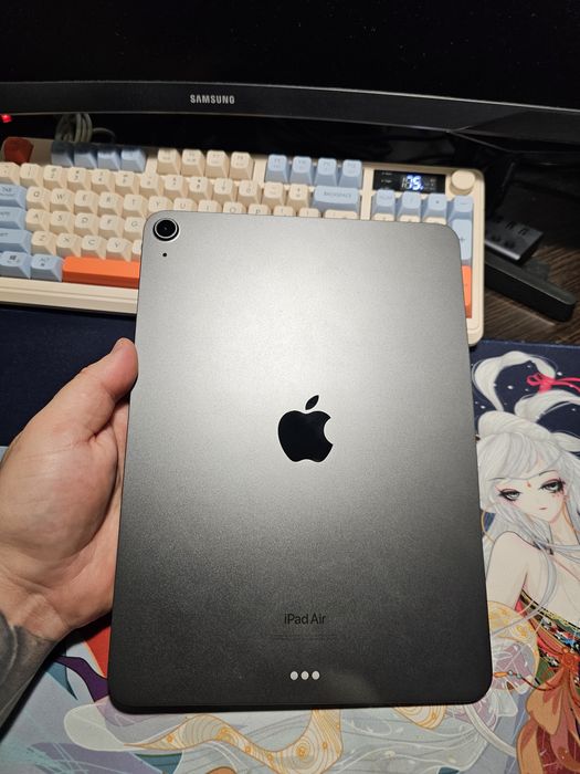 iPad Air (5-го покоління) 2022р на M1 процесорі