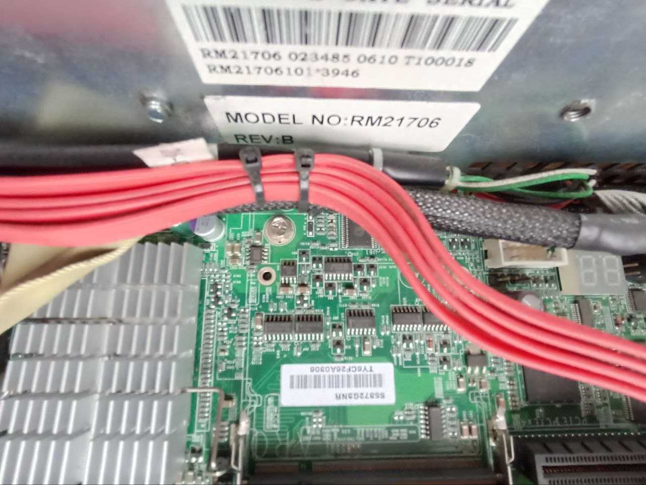 Сервер Chenbro  RM21706 rev B  6 корзин HDD. Файлсервер, Backup