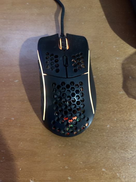 PC Gaming, ecrã, torre, teclado e rato!