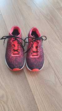 Under Armour buty do biegania roz 42