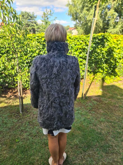 Futro naturalne z kózek stan idealny