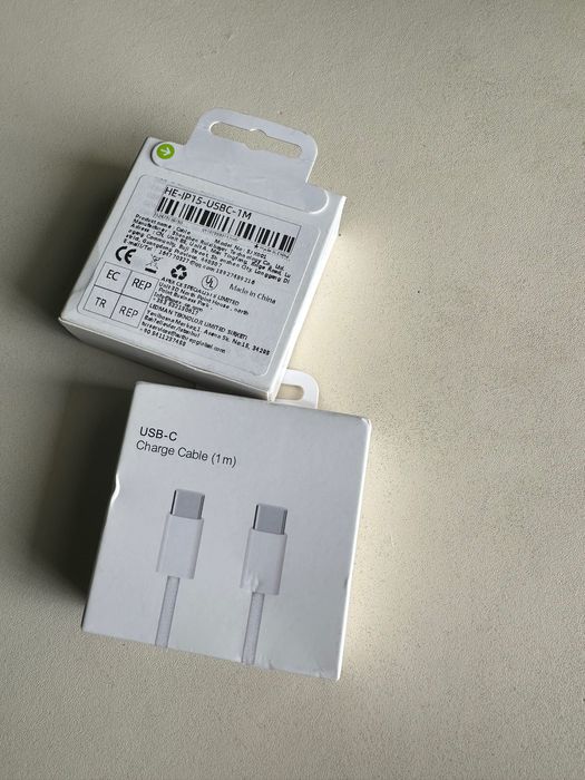 Кабель USB-C - USB-C (1 м)
