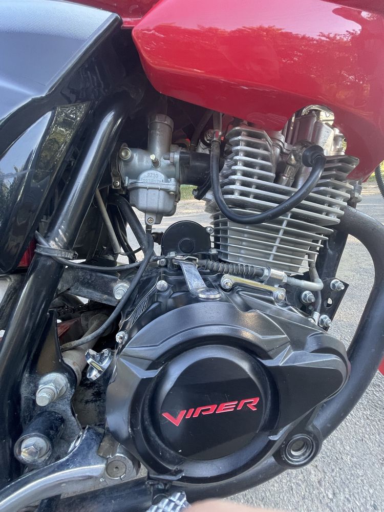 Продам мотоцикл Viper v150a