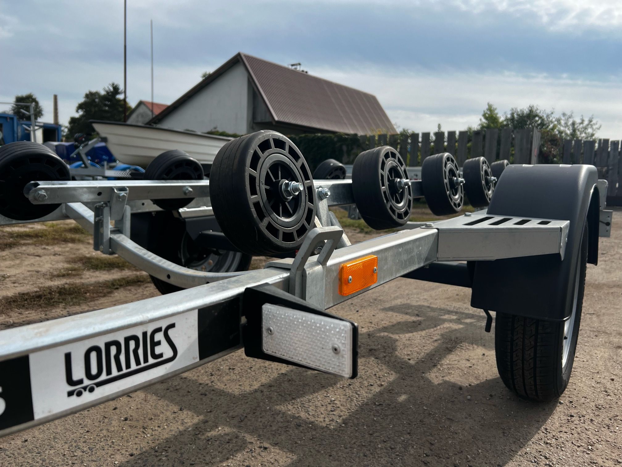 Przyczepa podłodziowa skuter wodny LORRIES PP75-4816 płozorolki raty