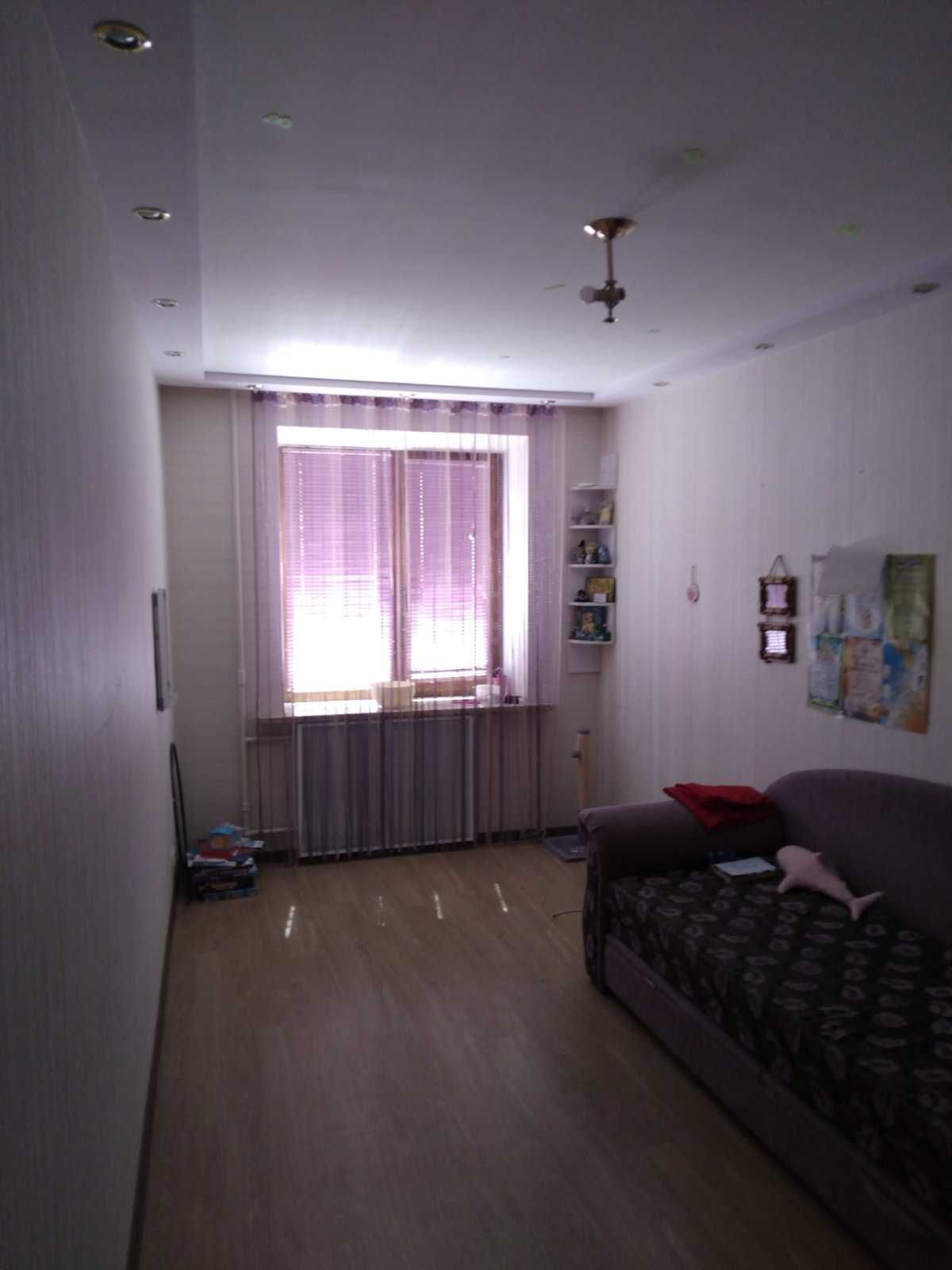 Квартира 3-х кімнатна, 62 кв.м. Конотоп, пр-т. Миру 12