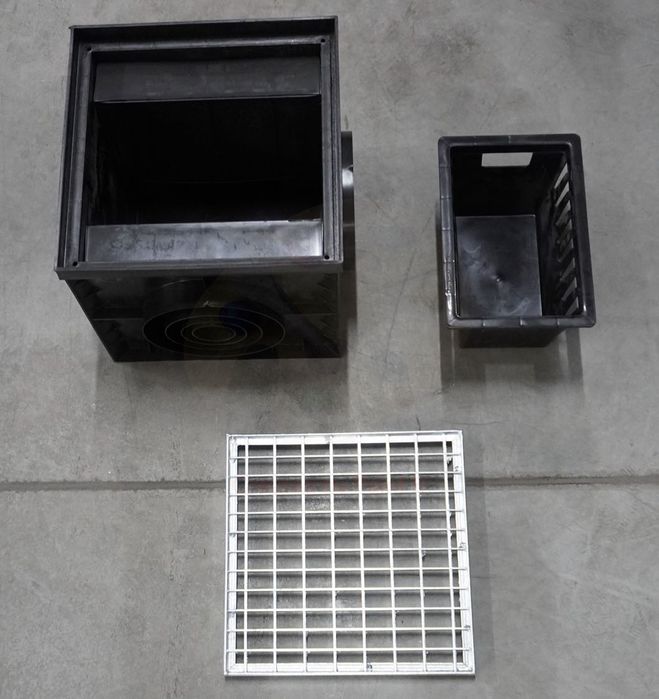 STUDZIENKA 300x300 Ruszt ocynkowany kl. A15 ODWODNIENIE PUNKTOWE!