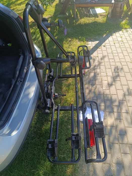 Bagażnik na trzy rowerowy