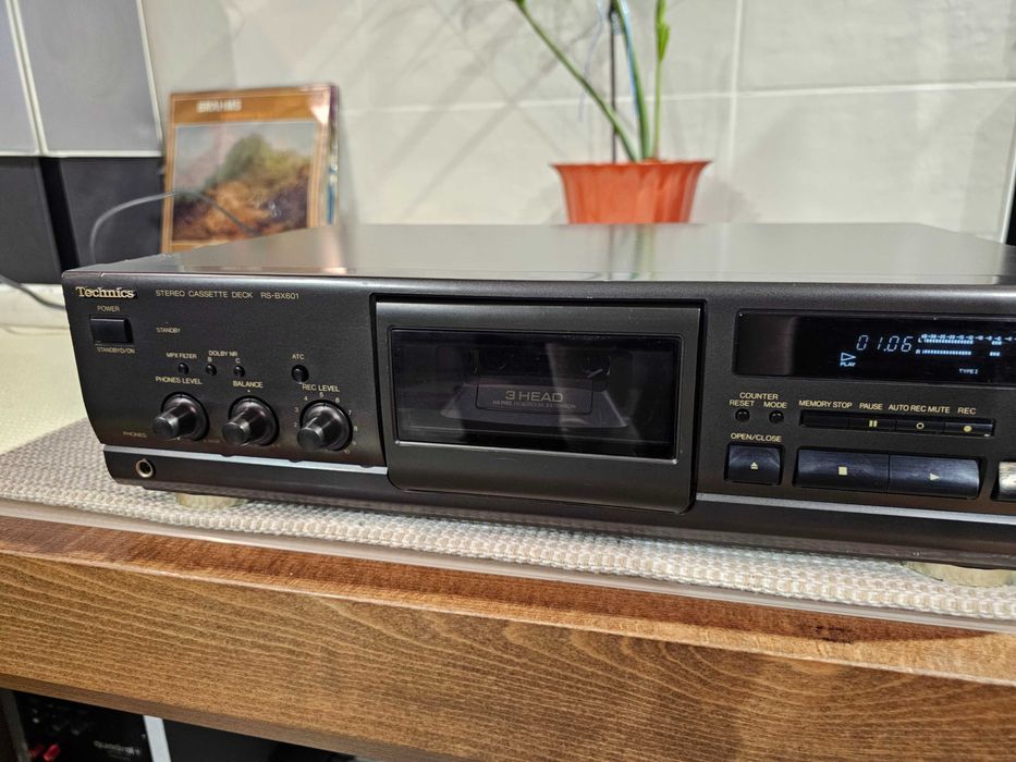 Касетна дека Technics RS-BX601 (3 Head, HQ, Made in Japan)