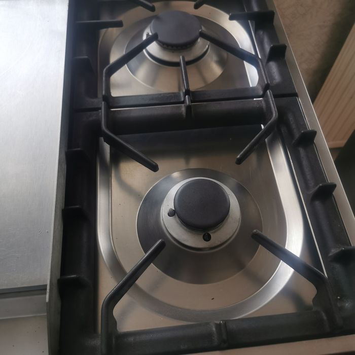 Kuchenka gazowa wolnostojaca włoskiej marki" Boretti "