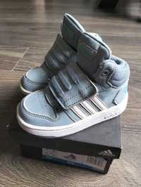 Buty adidas hoops 23