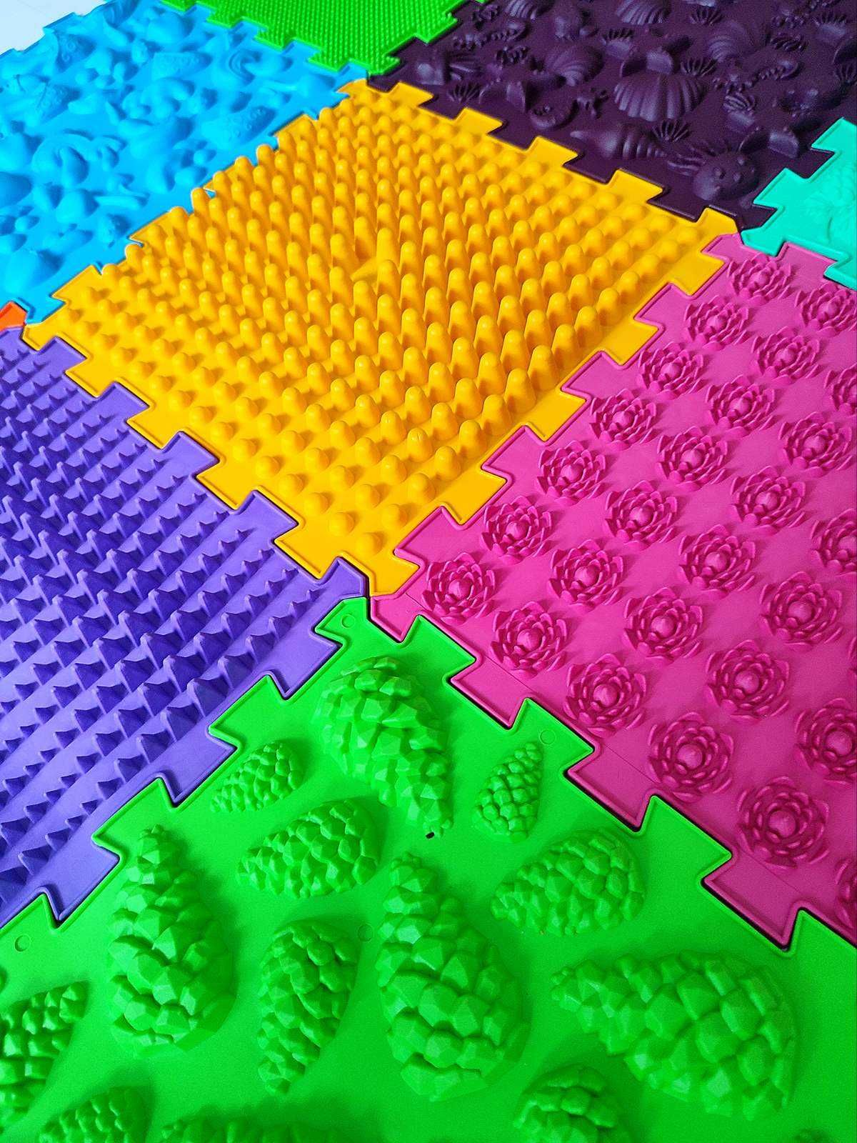 Mata edukacyjna 9 puzzle sensoryczna labirynt nie wader fisher vtech