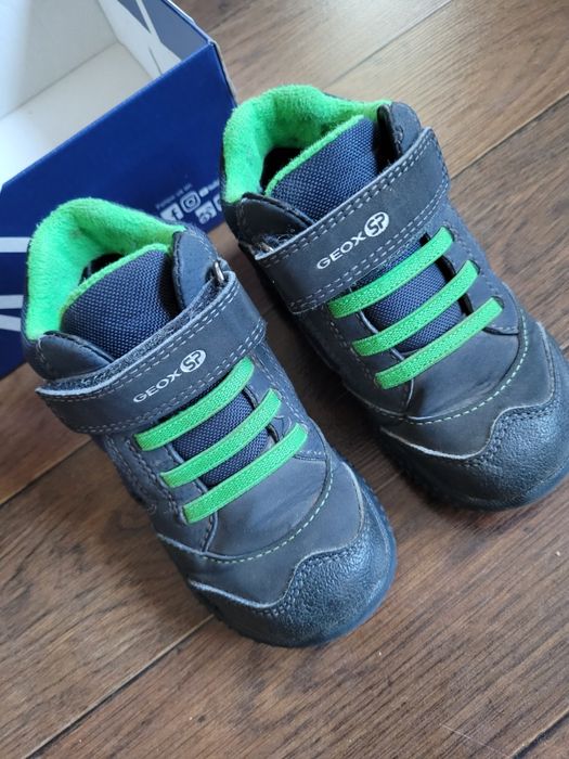 Buty jesienne trzewiki Geox 24