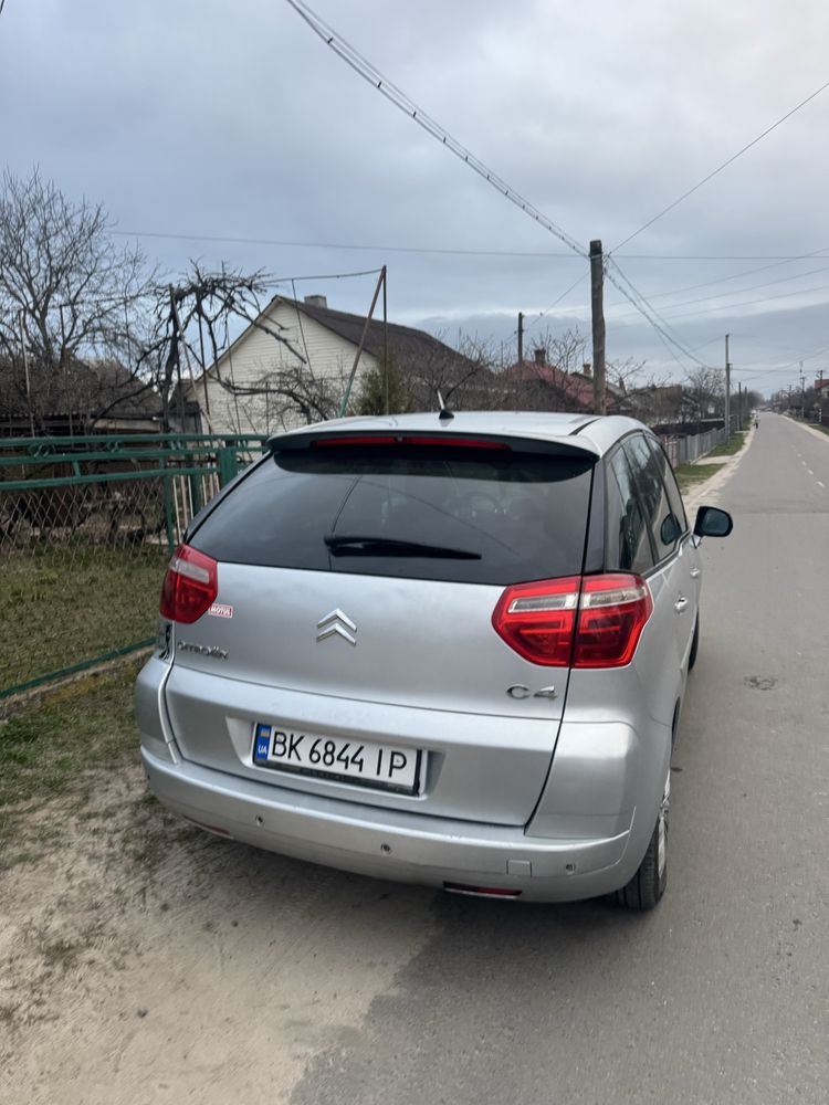 Продам авто в хорошом стані