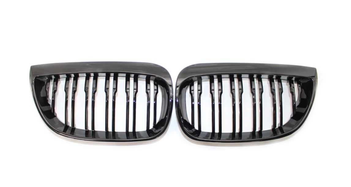 Grelhas Preto Brilho dupla Barra BMW série 1 E81 / E82 / E87 / E88