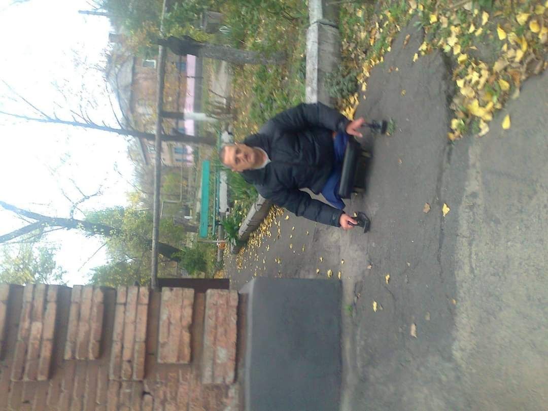 Приму в дар телефон.