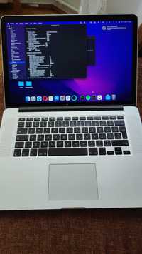 Macbook Pro15 A1398 i7 16GB 2015 + Gratis