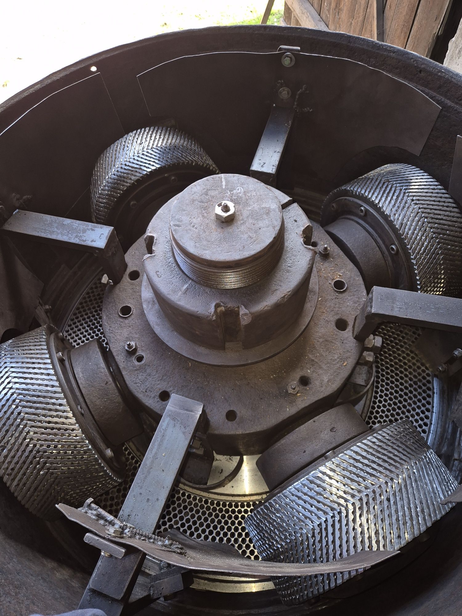 Granulator Kahl 40-1000, peleciarka 160 kW,  kondycjoner