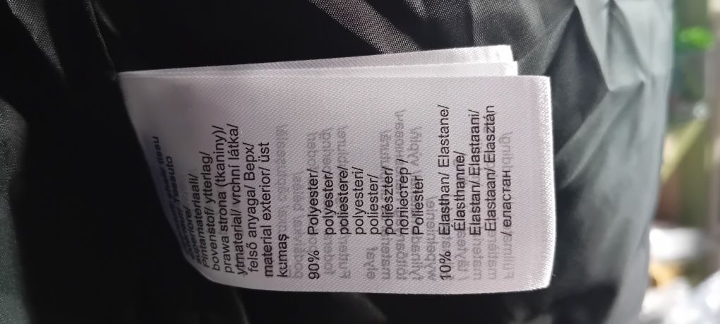 Kurtka pikowana z weluru 48