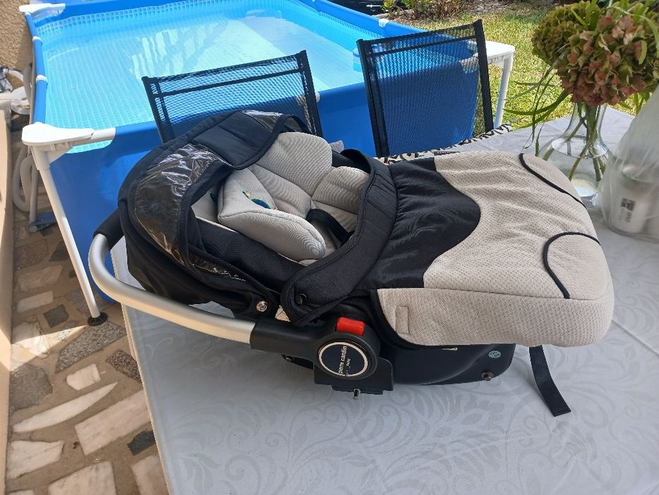 Conjunto de carrinho de Bebe mais Baby coque marca Pierre Cardin