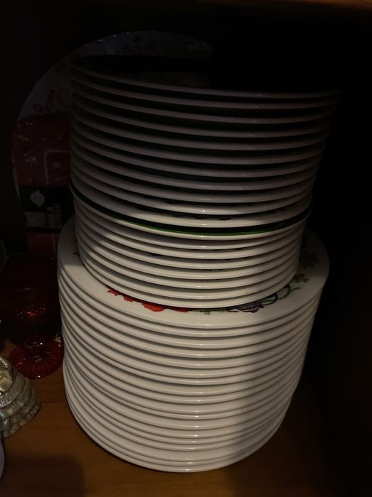 Conjunto de 18 pratos raso e sobremesa Vista Alegre