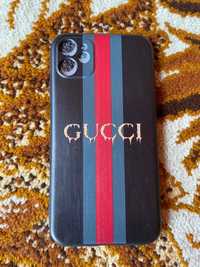 Etui iPhone 11 gucciii