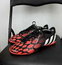 Adidas Predito чоловічі футзали розмір 45 1/3