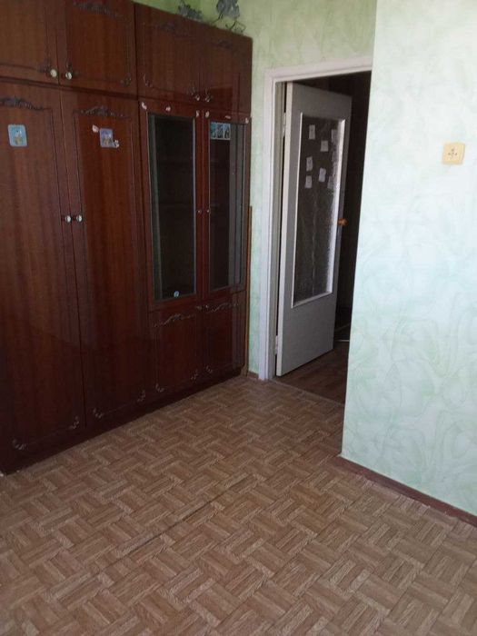 Здам кімнату в 3 кімнатній квартирі, без господаря