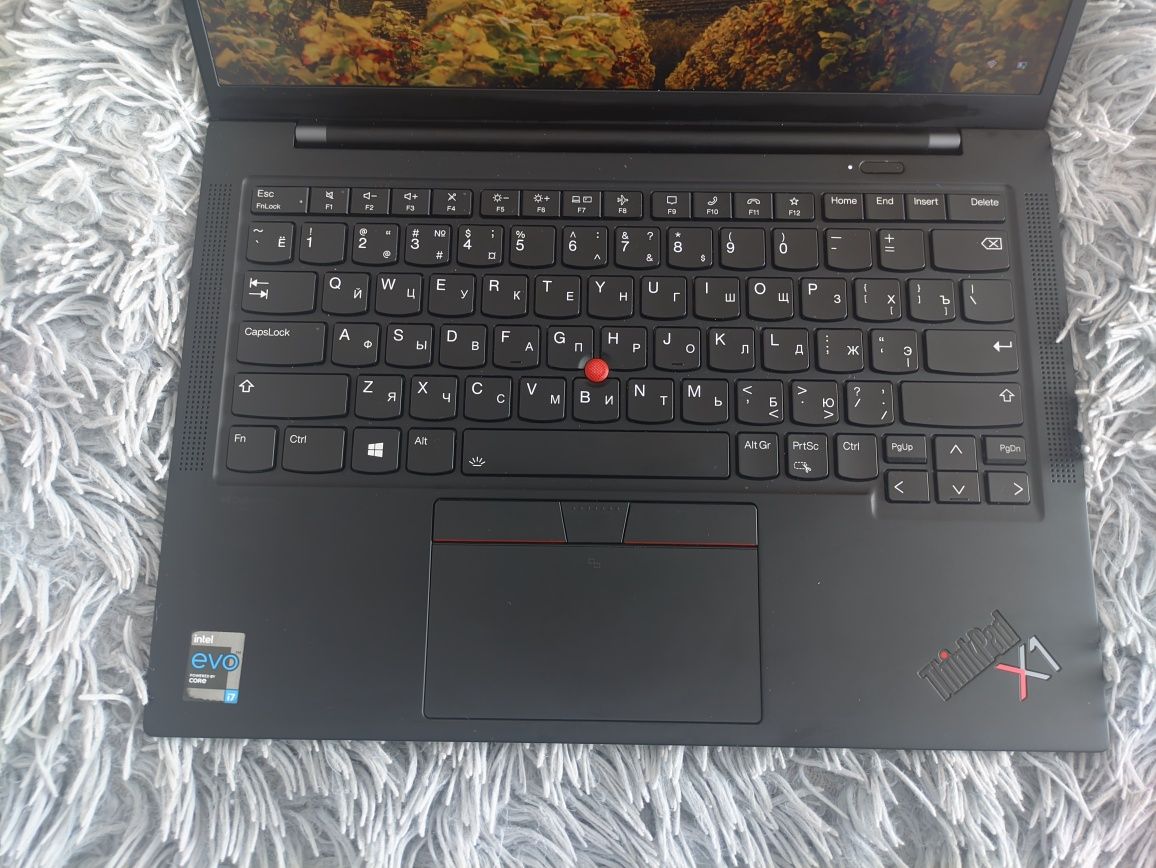 Ноутбук Lenovo Thinkpad X1 gen9 (i7-1185G7, 32 DDR4, 0%)
