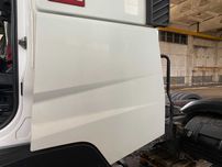 Кришка бардачка багажного відсіку Renault T Truck Range Gama Euro 6