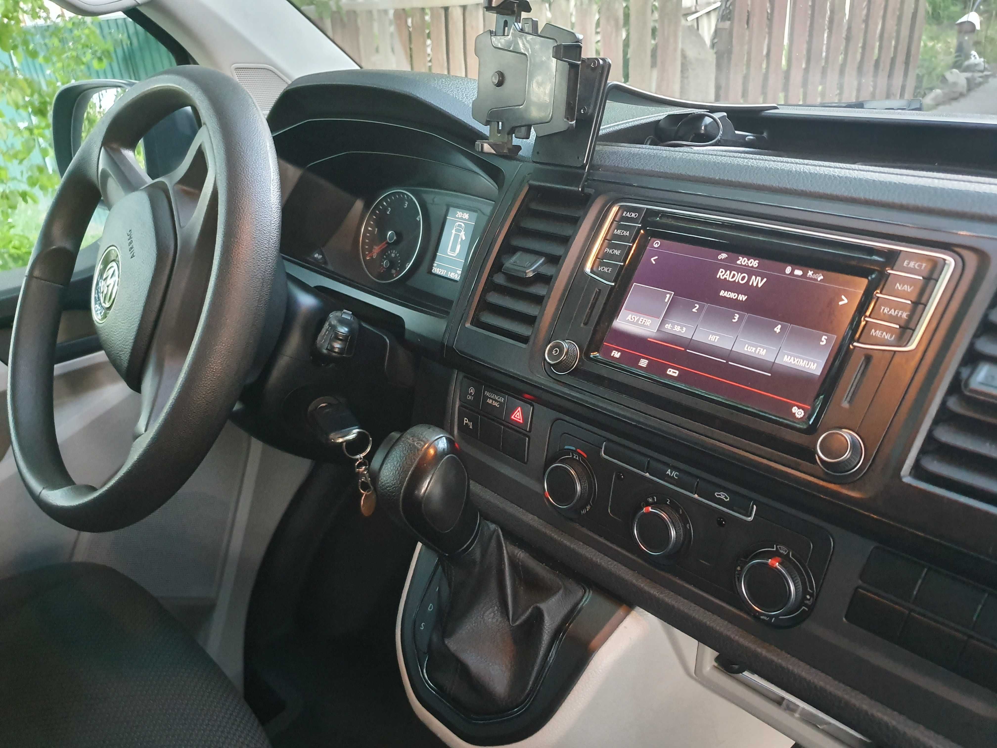 Продам VW T6 2017р. 2.0 TDI 110kw DSG7.