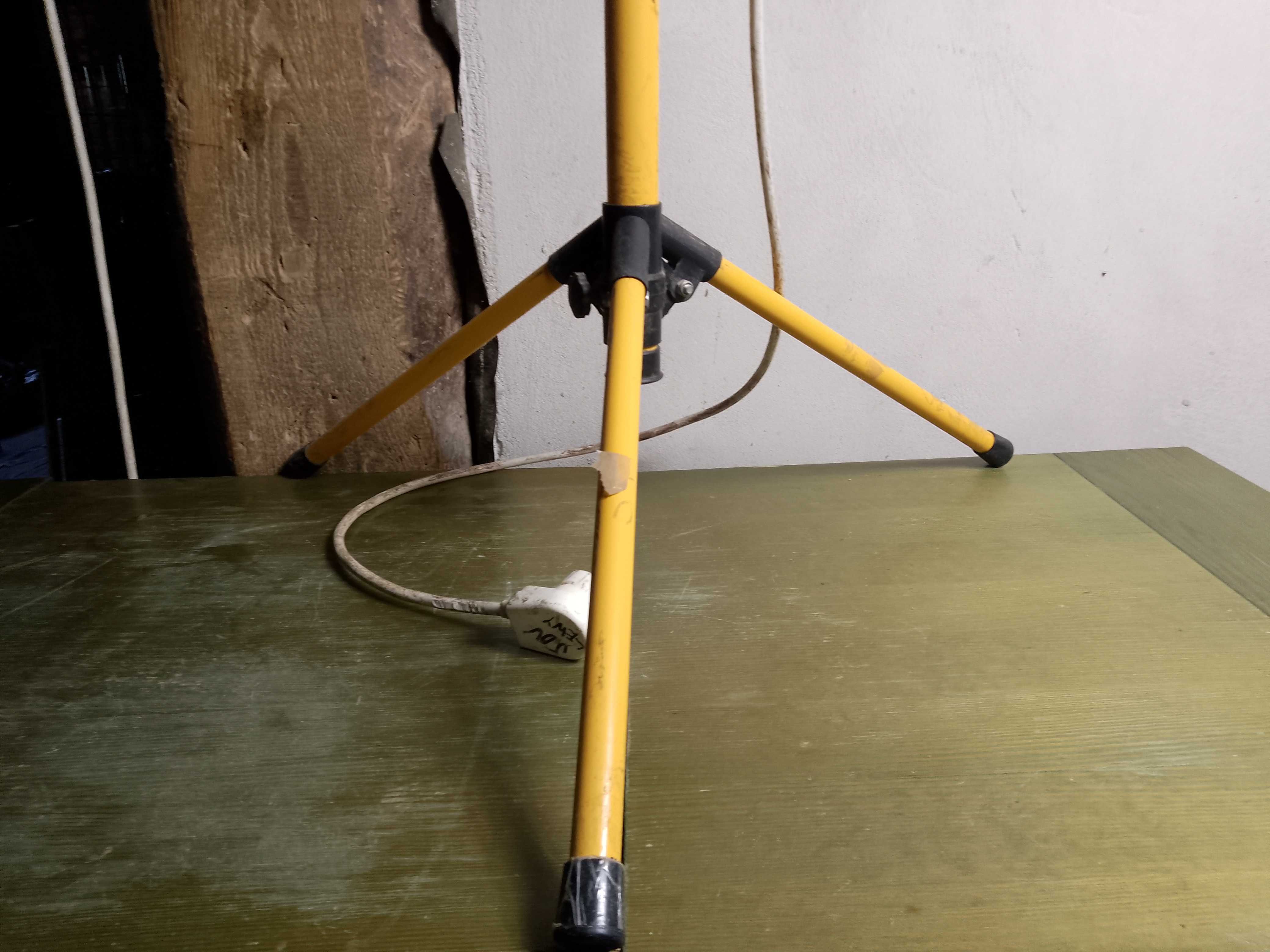 Stojak statyw 2x50W naświetlacz Lampa r HALOGEN BUDOWLANY nowy sprawny