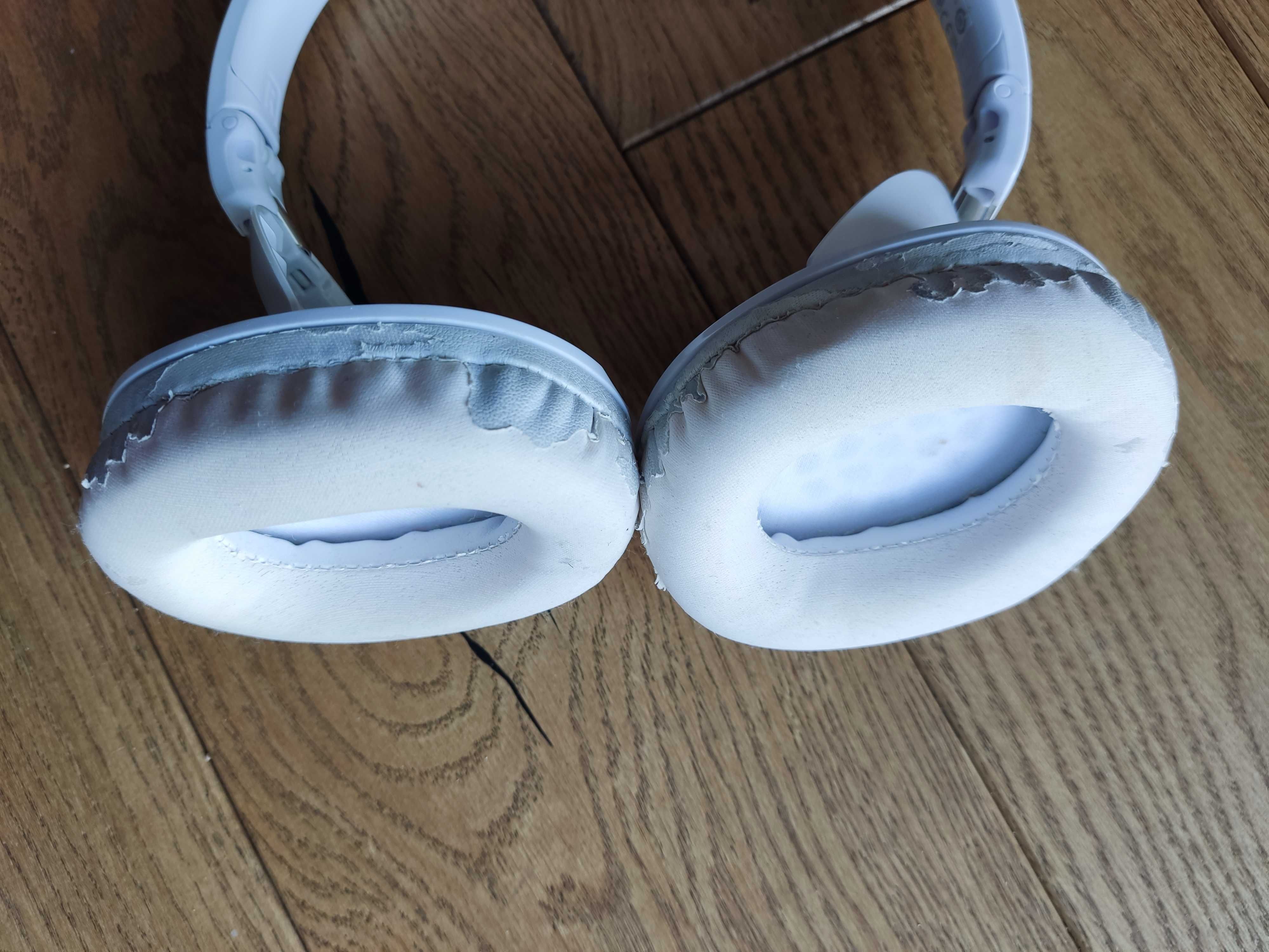 Białe słuchawki bezprzewodowe Philips SHB7250 Wrocław