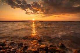 hej sprzedvm laptopa5315 acer do internetu