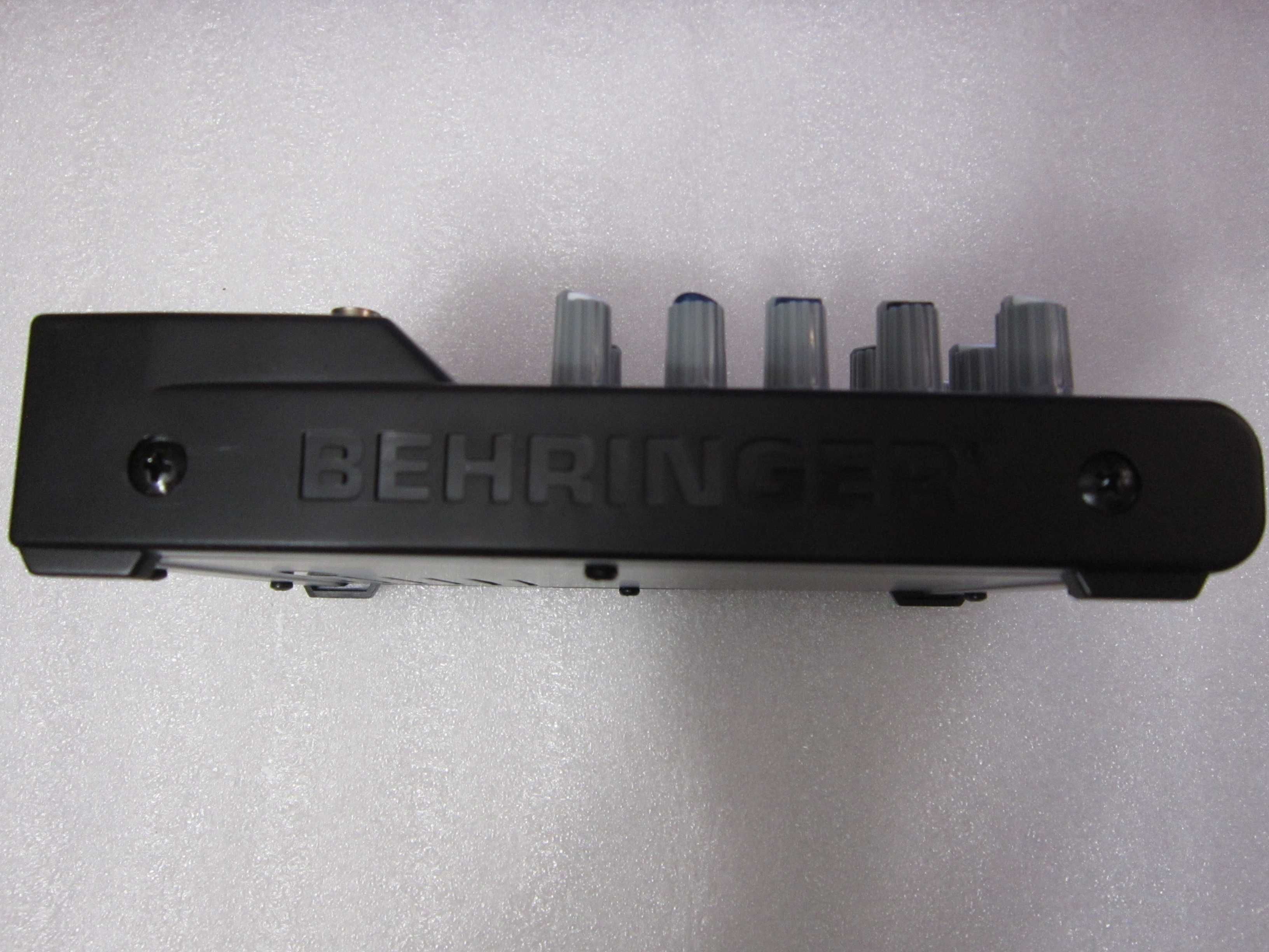 Behringer Xenyx 502 mikser analogowy bez zasilacza
